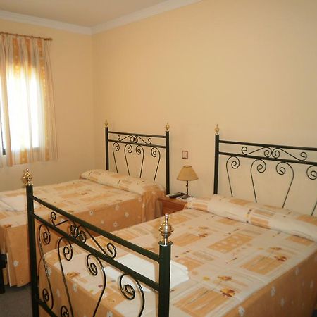 Hostal Miraflor De Las Cadenas Cuacos De Yuste Zewnętrze zdjęcie